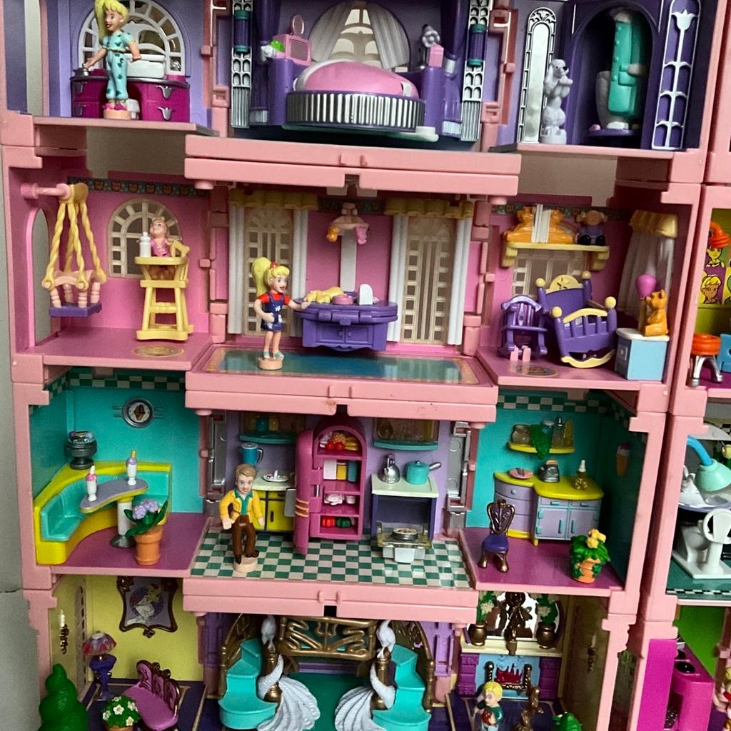 Polly Pocket Stapel-Villa 100% Complete in 1110 KG Simmering for €435. ...