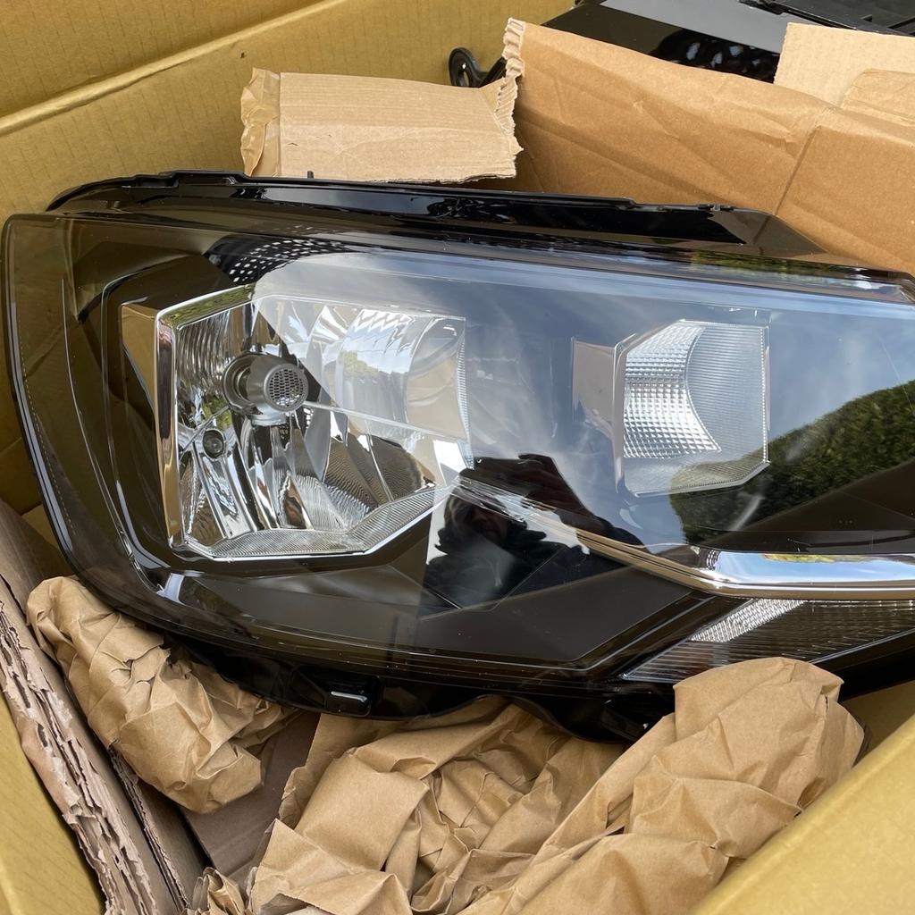Vw transporter T6 2019 headlights in excellent condition like new
£250