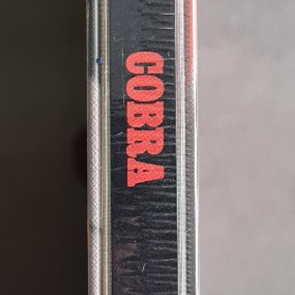 Cobra
Die City Cobra
Zavvi Blu ray Steelbook

Rarität
Sehr selten
Out Of Print und OVP

Inklusive versicherter Versand

Kein Tausch !!!