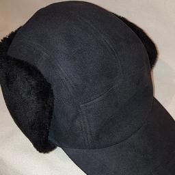 M&S MENS XL DEERSTALKER WINTER FAUX FUR HAT BLACK FURRY CAP. Has drop down sides to keep ears and neck warm