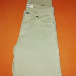 Original Levi´s Jeans 550
Farbe : Beige
Grösse: W29 L30
Schnitt: Relaxed Fit
Hose wurde nur wenige Male getragen!
Preis ohne Versand
Privatverkauf - Verkauf erfolgt unter Ausschluss der Gewährleistung