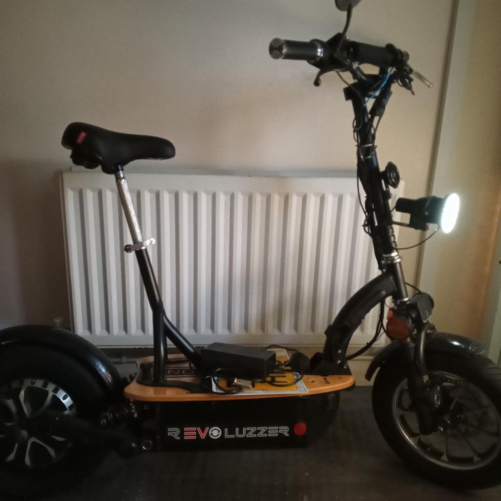 Electric scooter, Road Legal. in B21 Sandwell for £100.00 for sale Shpock