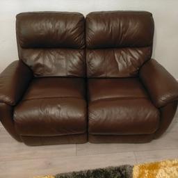 These are a pair of leather recliner chairs...a 2 & 3 seater. Have been in a smoke free family for years and have some structural damage that can be easily fixed. The recliners are in full working, with both sides functional. Will accept offers, though first to see will definitely collect! Thanks for viewing.