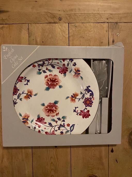 Buy & Sell Greater Manchester Manchester - Photos for English China Cake Set