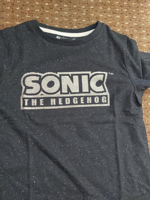 Buy & Sell Essex Epping Forest - Photos for sonic the hedgehog t shirt age 10/11