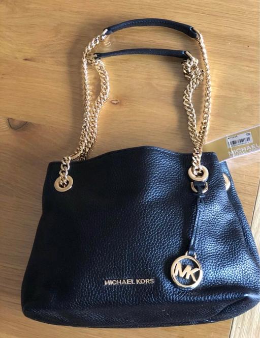 Buy & Sell West Midlands Sandwell - Photos for MICHAEL KORS Shoulder Bag