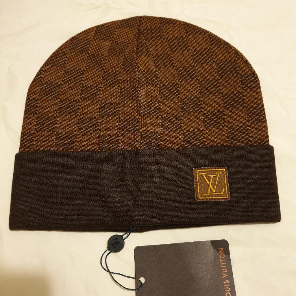 Men’s Louis Vuitton Hat Beanie Brown Petit Damier cap perfect for winter

shipping or local collection West Drayton ( London )