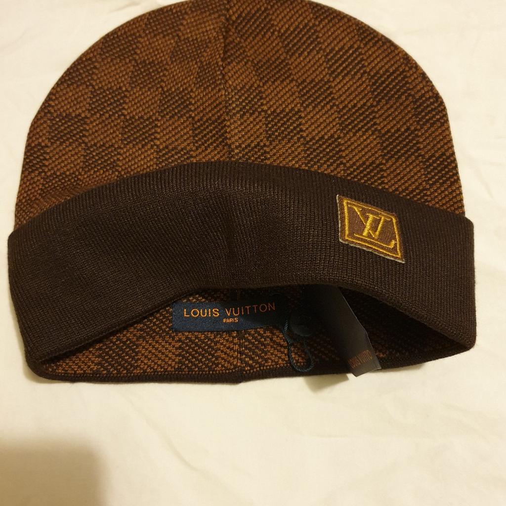 Men’s Louis Vuitton Hat Beanie Brown Petit Damier cap perfect for winter

shipping or local collection West Drayton ( London )
