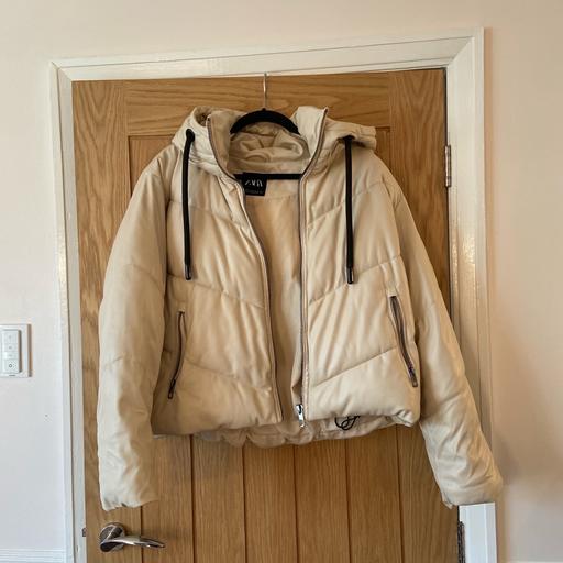 Buy & Sell East London Havering - Photos for Beige coat