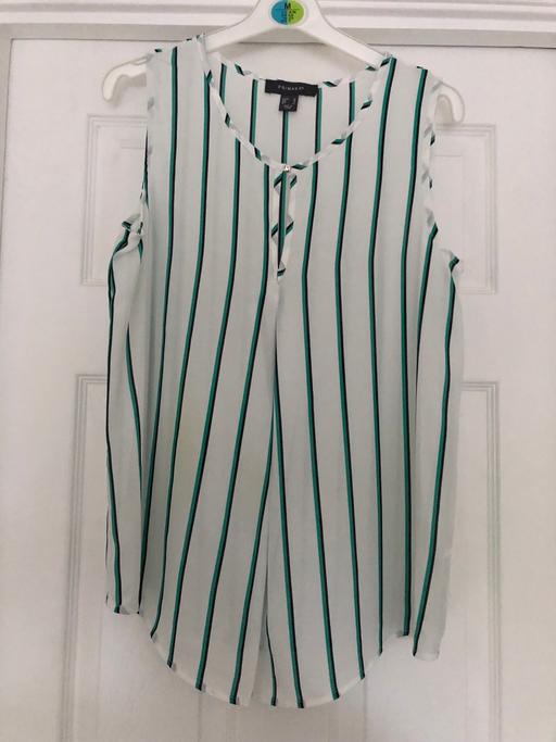 Buy & Sell Hertfordshire North Hertfordshire - Photos for Green & White Striped Blouse Top - Size 10