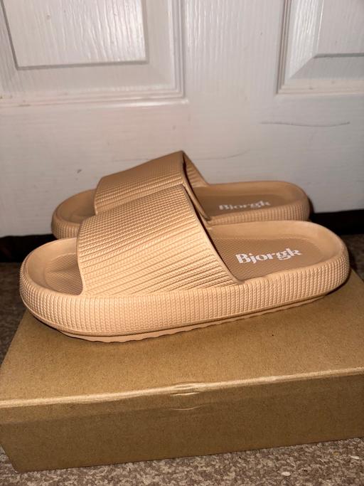 Buy & Sell Hampshire Gosport - Photos for Thick Platform Bathroom Slippers Non-slip