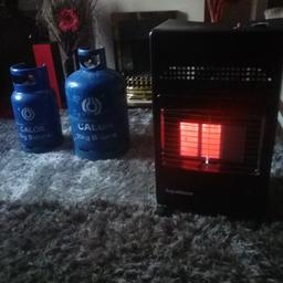comes with a full bottle of 7kg gas,,, n half a bottle of 15kg gas ,,,,heater cost 100 gas alone is 60pound worth plus you have to buy bottles so there's 200pounds worth here easy