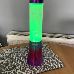 Smiggle cloudy lava lamp
Changes colour 
Collection waterlooville