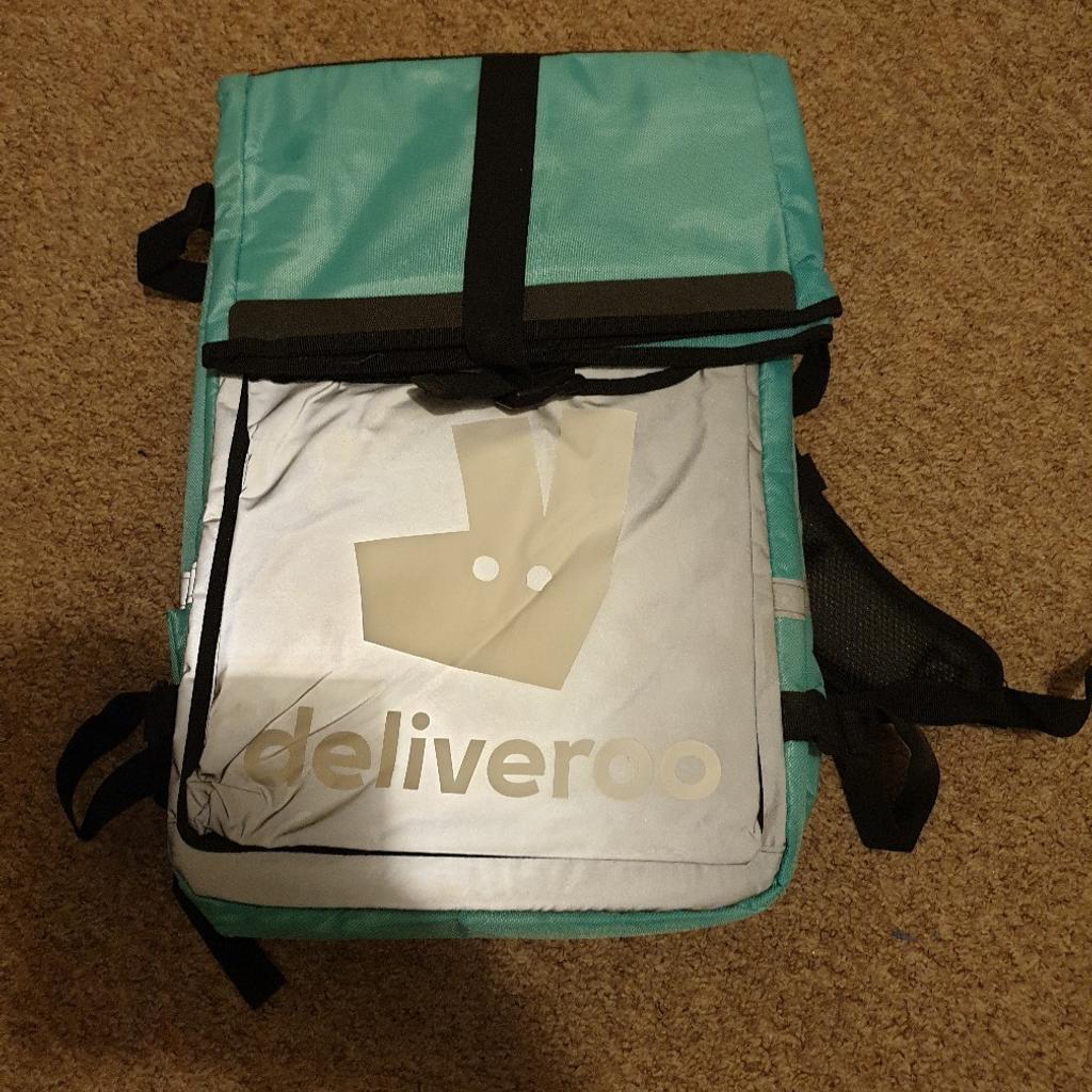Deliveroo Insulated Thermal NEW Bag Backpack Large Bicycle Scooter Delivery Food

Roll Top D139

brand new

cash and collection west drayton ( London ) preferred or shipping after bank transfer +£6,50 tracking parcel