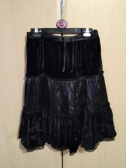 Buy & Sell Greater Manchester Bury - Photos for GIRL GIPSY SKIRT AG 5 TO 7