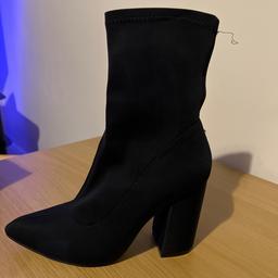 Brand new black ladies boots size 6