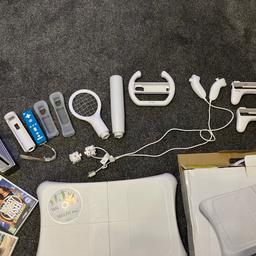 Nintendo Wii Bundle
In good used condition.

Thanks for looking, any questions please ask.
Please see my other items.
Collection from Brinsworth, Rotherham.
