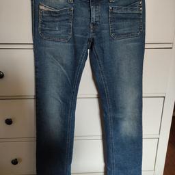 ich biete ihnen diese Diesel jeans 👖 an.
Größe 36/ 38
Länge:99 cm
wurde nur einmal getragen

Abholung möglich
Versand: 4.50€
privatverkauf