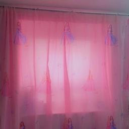 Lovely curtains and they are in good condition and come from a non smoking and pet household.