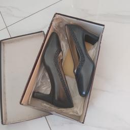 ladies court shoes, brand new, size 4. boxed. collection from Romford RM7