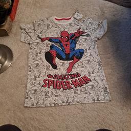 bnwt spiderman t shirt age 9 years from smoke and pet free home collection only