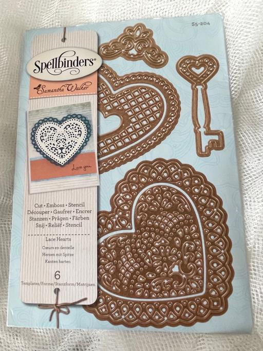 courses Leicestershire Hinckley and Bosworth - Photos for Spellbinders Lace Hearts Dies