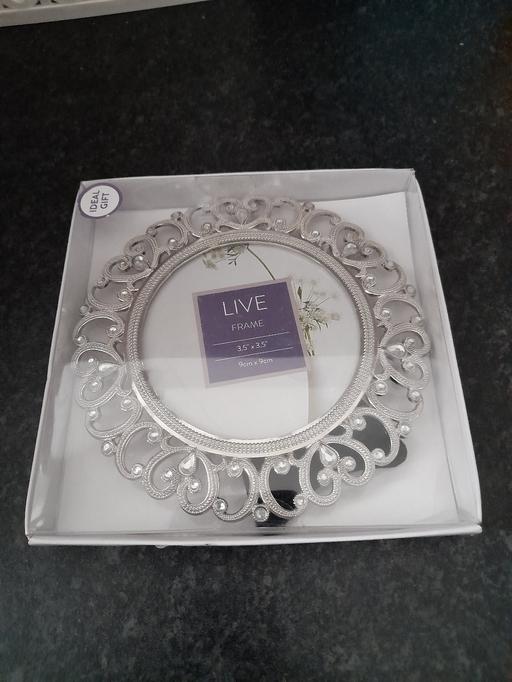 Buy & Sell Essex Colchester - Photos for Bn photo frame