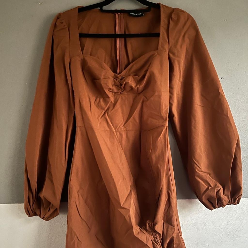 womens pretty little thing chocolate brown long puff sleeve sweetheart neck ruched bodycon dress

size 8 xs

new with tags

bundle deals available
not responsible once posted or collected
not responsible for items that dont fit
not accepting offers
sorry no returns or refunds