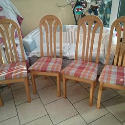 Dining Room Chairs X 4
in good condition,  little signs of wear and tear. 
can easily recover the seats if you want to change them.
Ideal if you need extra seating around your table.
from a smoke free and pet free home. 
Must be able to collect and have own transport,  collection from Hall Green Birmingham.