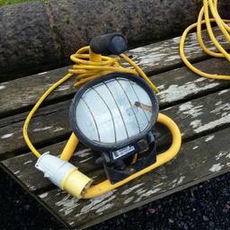 We have a Halogen 110V work lamp with cable
This has been in the shed for a while so not sure if the bulb works