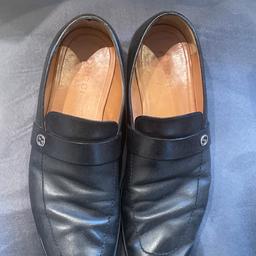 Gucci leather black shoes