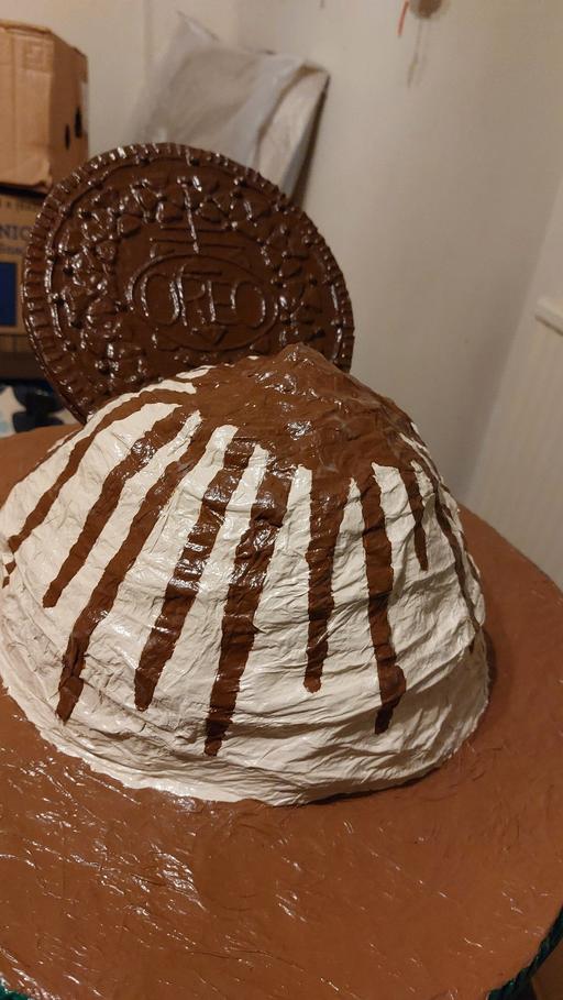 Buy & Sell Essex Epping Forest - Photos for giant oreo cup cake chocolate sauce