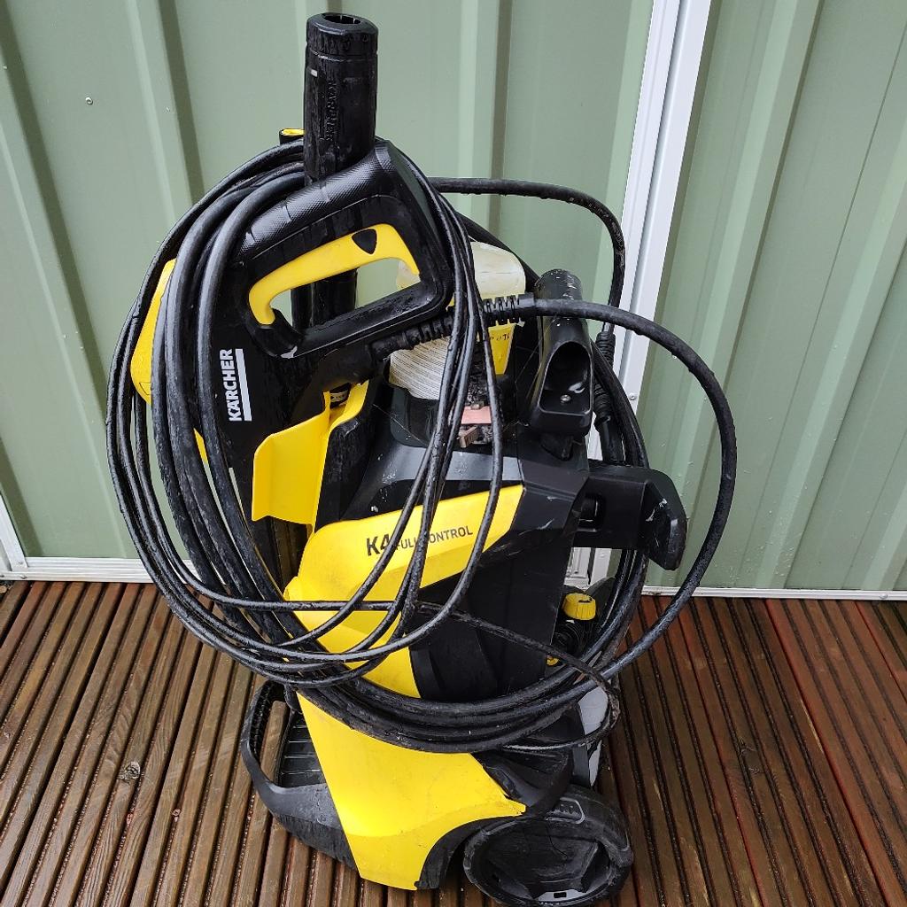 karcher K4 full control pressure washer in Wolverhampton for £100.00