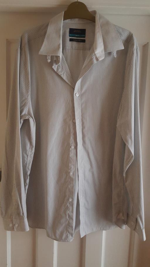 Buy & Sell Lancashire Blackpool - Photos for Mens size XL shirts