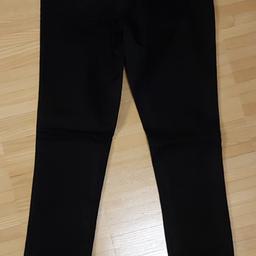 NEUE "ONLY" ROYAL SKINNY DAMENJEANS GR. XS/30
NP: €29,99