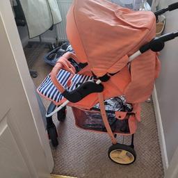 Used but in great condition just needs a wipe down comes with rain cover and clips to hang bag lovely pram collection from b13