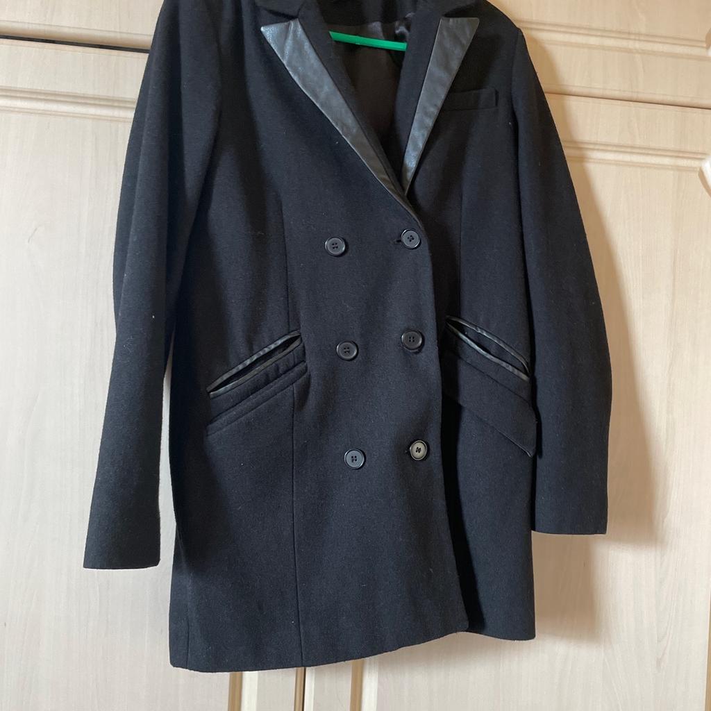 Topshop size 8 blazer style coat in Black