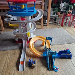 paw patrol tower and paw patrol chase rescue track with 2 chase cars in good condition just no longer played with £25 collection halewood