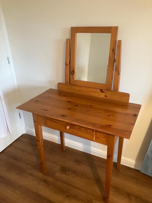 Buy & Sell Lancashire Chorley - Photos for DRESSING TABLE