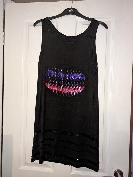 Buy & Sell West Midlands Birmingham - Photos for sparkle top with sequin lips black