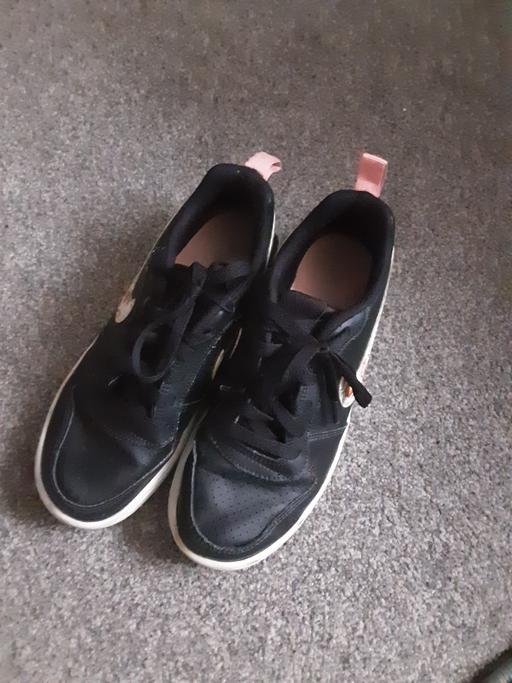 Buy & Sell Suffolk Ipswich - Photos for Ladies /Girls Nike trainers