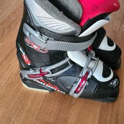 Ski Schuhe abzugeben
Gr. 267 MM
Guter Zustand
Selbstabholung Innsbruck