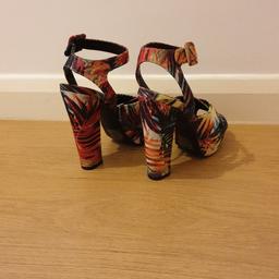 Missguided heeled sandals size 6 - in extremely good condition. Collection from NW6 area