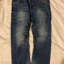 Jeans age 2-3 92cm - 98cm 

George / Asda

Slim fitting - has elastic inside waistband

Collection from Chislehurst BR7 6 or can post