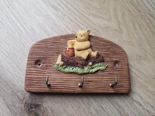 Buy & Sell Derbyshire Derby - Photos for Pooh Bear key hook (by Border Fine Arts)