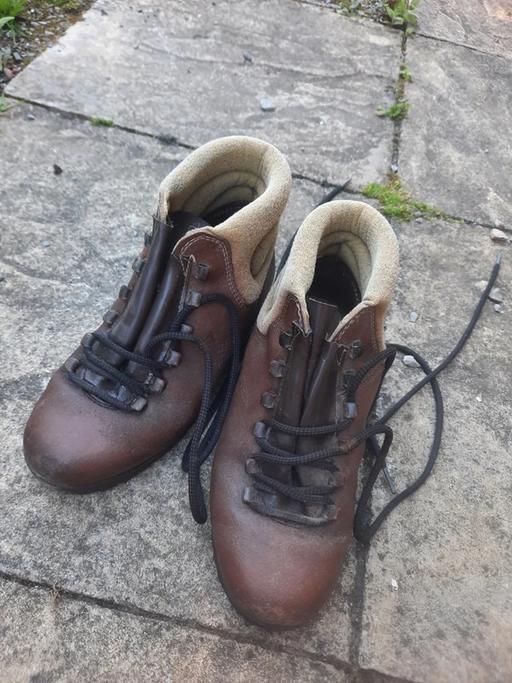 Buy & Sell Cheshire West and Chester Chester - CH99 - Photos for Dachstein Walking boots size37