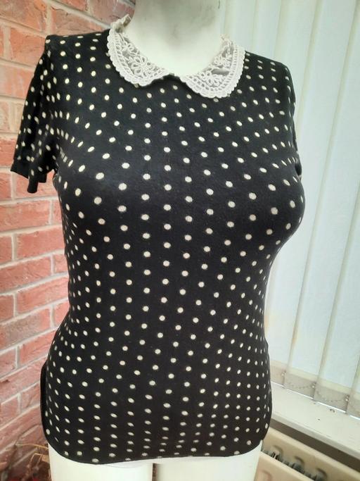 Buy & Sell Cheshire West and Chester Kelsall - Cheshire West and Chester - Photos for Marks & Spencer polka dot tshirt top, size 10