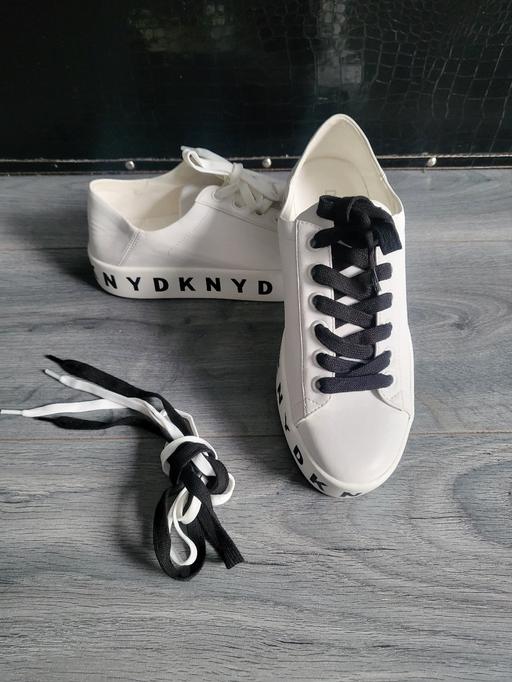 Buy & Sell Surrey Elmbridge - Photos for DKNY Womens White Trainers Platform