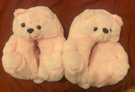 Buy & Sell West Midlands Sandwell - Photos for Bear slippers