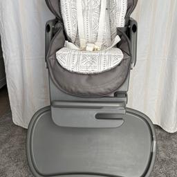 Joie Baby Mimzy 3 in 1 Spin Highchair, Geometric
Very good condition - please notice marks on straps - they have been washed but would probably come off with stain remover 
Collection WS10